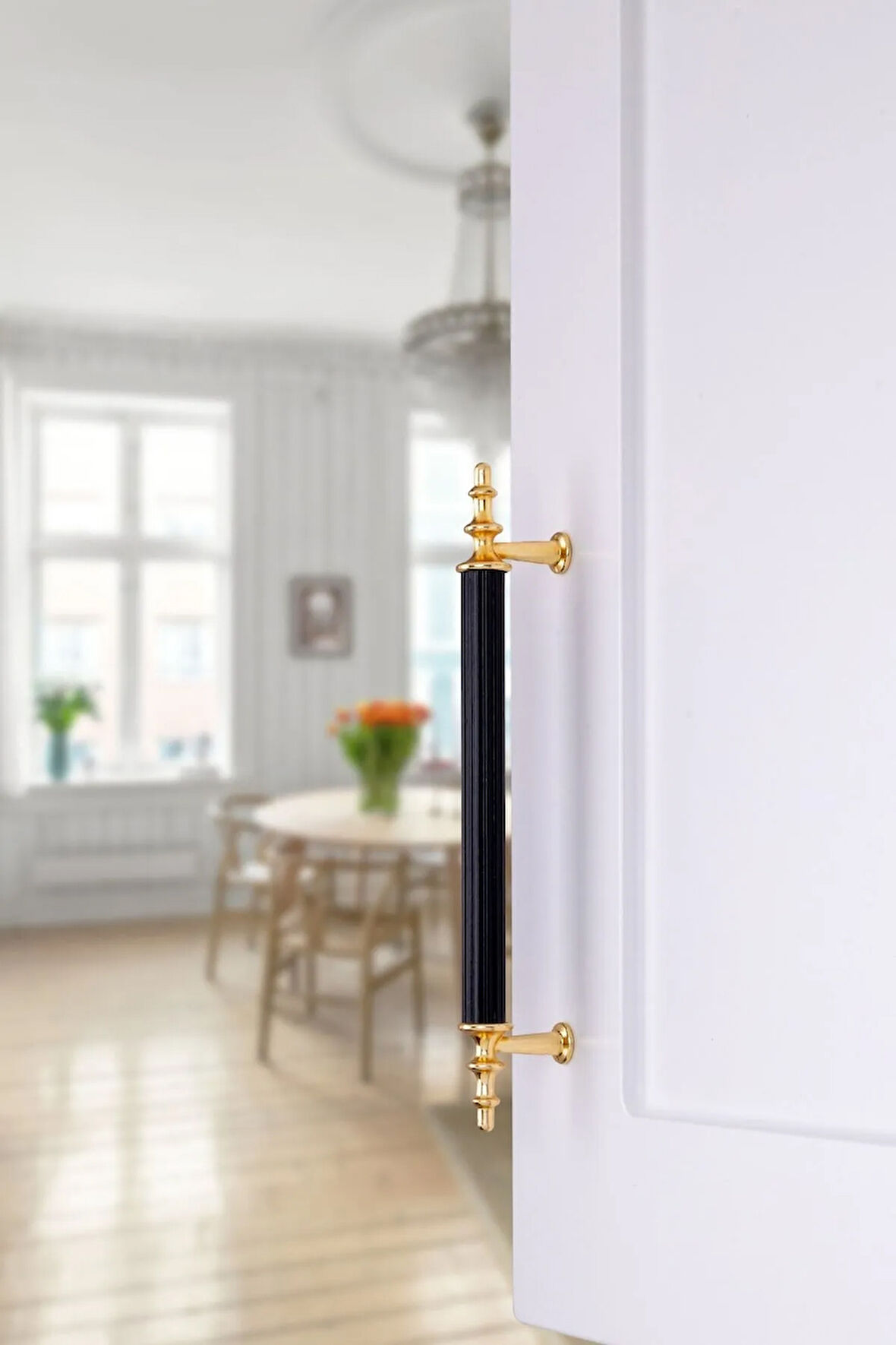 Tuana Rustik Alüminyum Metal Lüks Modern Mobilya Çekmece Mutfak Dolabı Kulpu Siyah-Altın 160mm