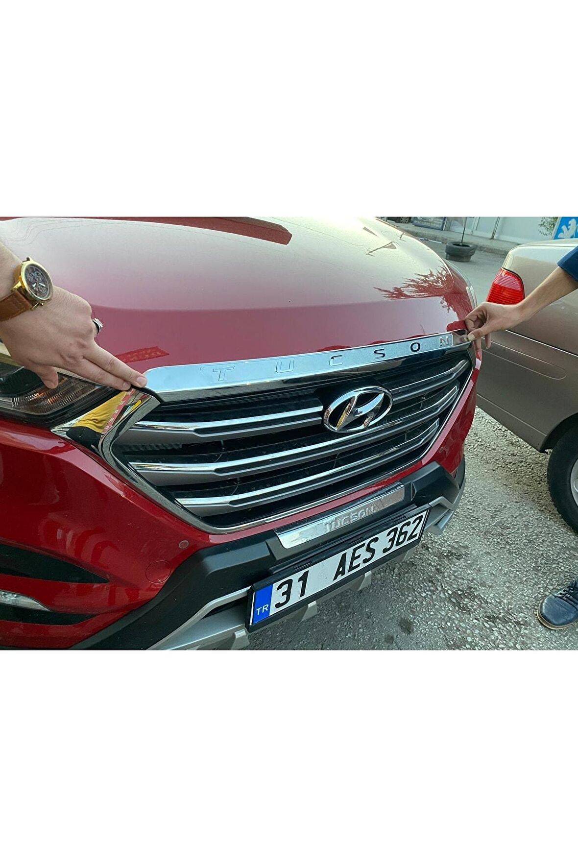 Hyundaı Tucson Kaput Ucu Çıtası Nikelajı