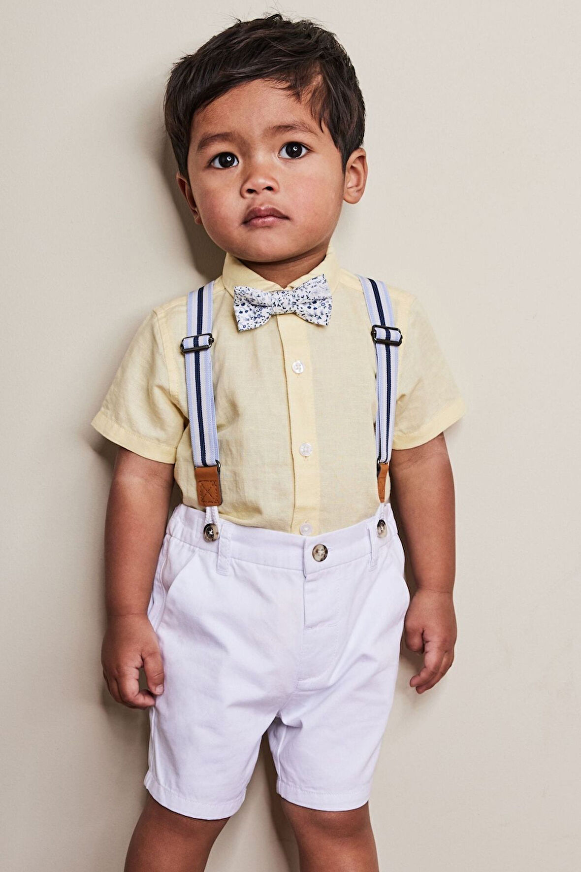 Next Baby Pamuklu Sarı Beyaz Gömlek Şort Papyon Askı Set