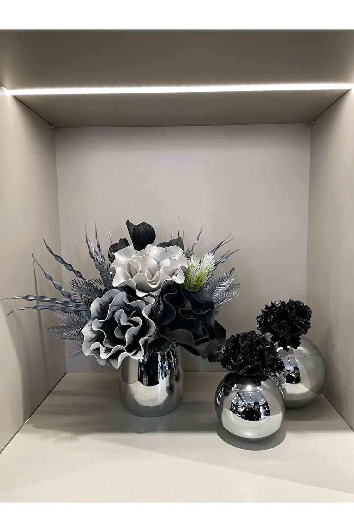 Yapay Çiçekli 3 Parça Set Gümüş No:1