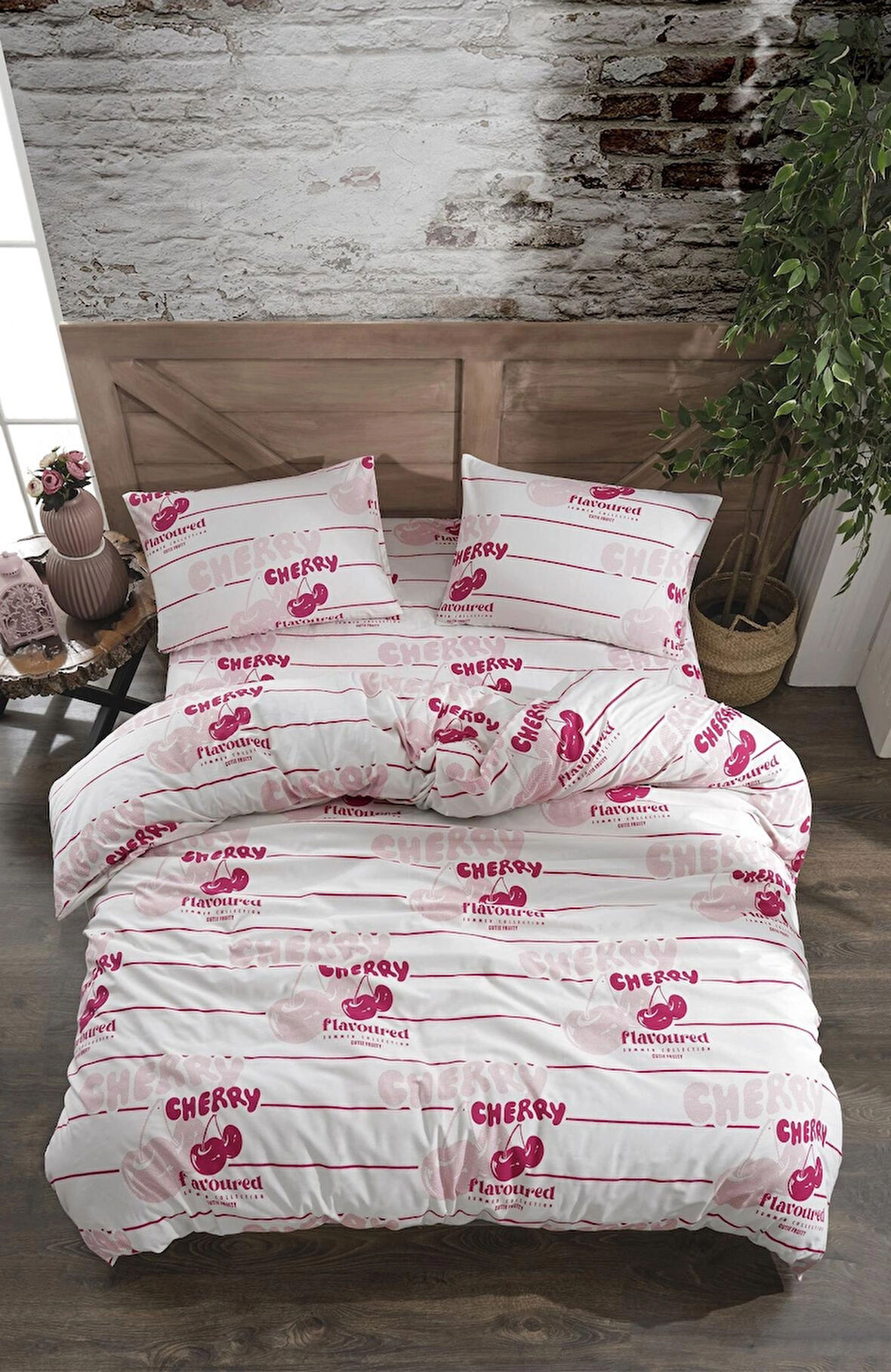 Valezium Çift Kişilik Lastikli Çarşaflı Nevresim Takımı