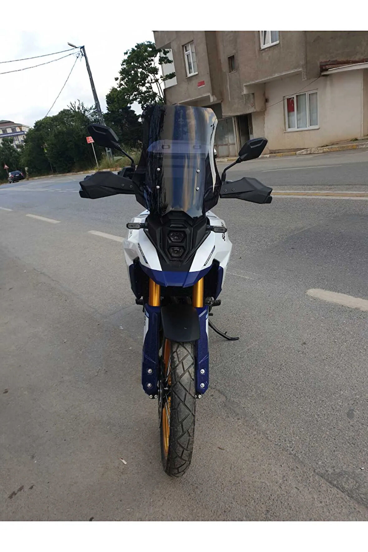 Suzuki V-strom DE 800 Siperlik Ön Cam 2023 2024 Model 50cm Siyah Renkli 4mm