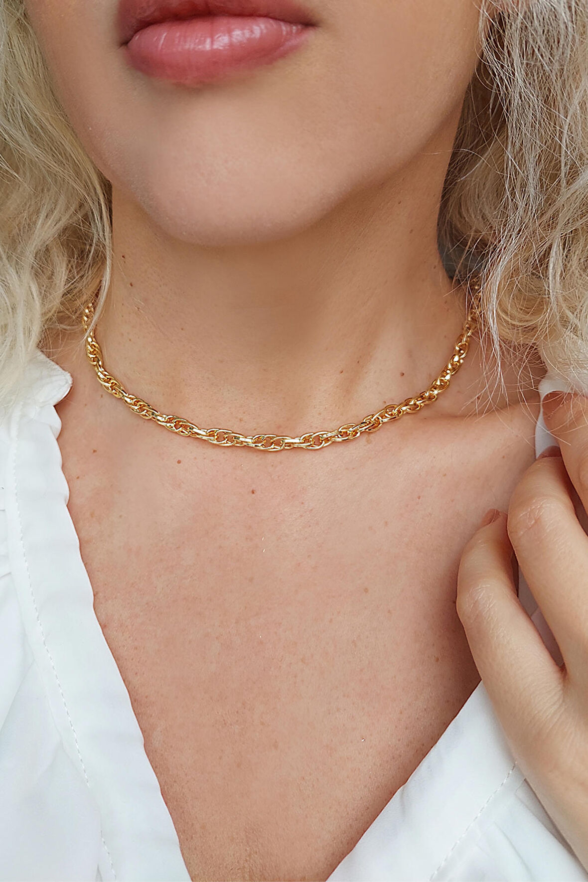 Vaoov Altın Kaplama Oval Zincir Choker Kolye