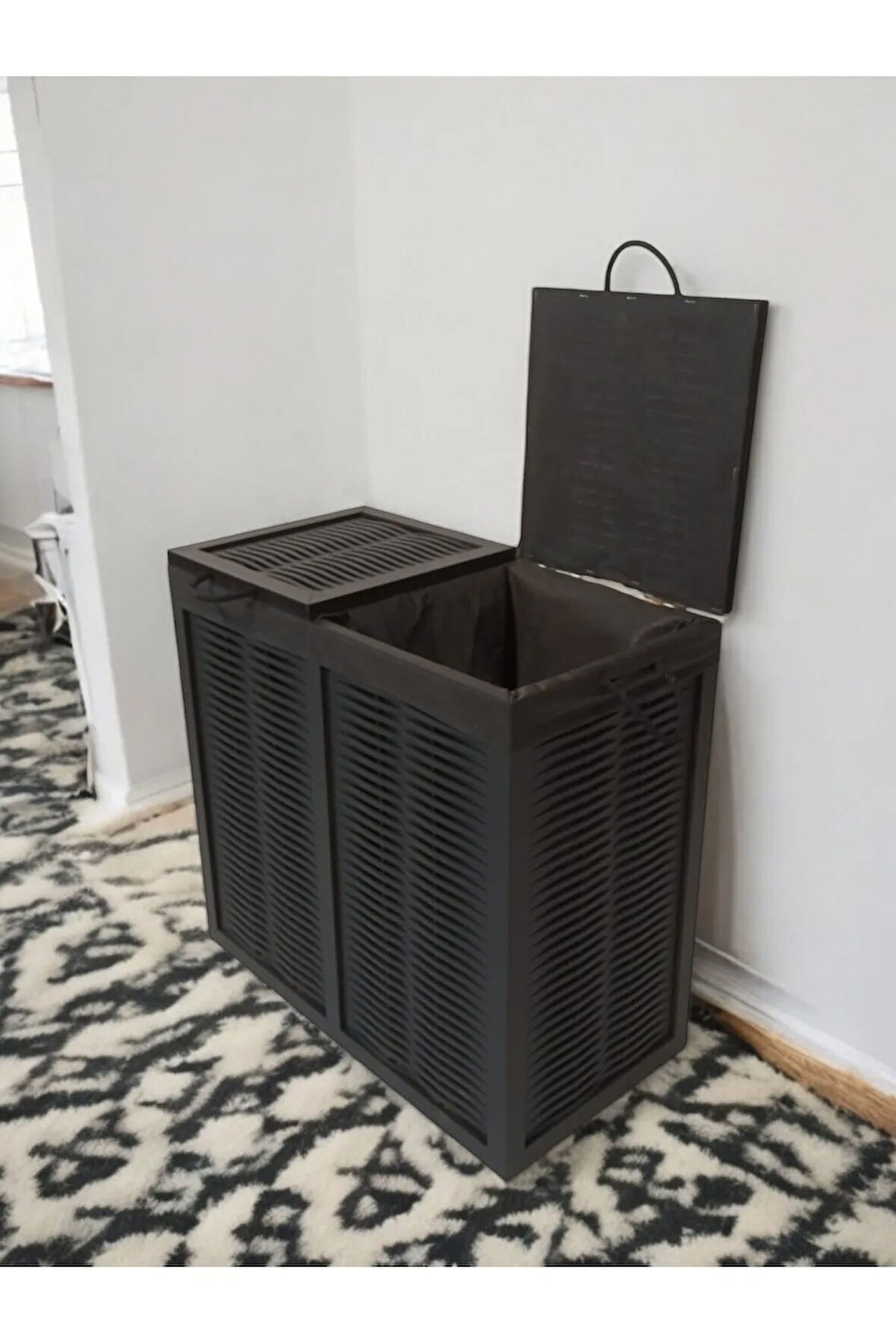 Ahşap Hasır Görünümlü Çift Bölmeli  2 Kapaklı Kirli Çamaşır Sepeti (Siyah)