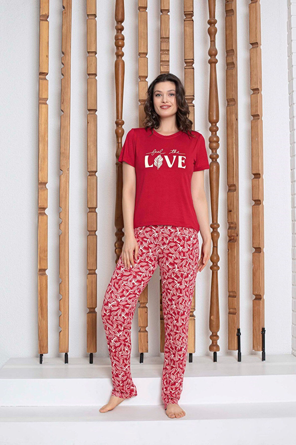 Kadın Düğmesiz Bisiklet Yaka Viskon Yazlık Kısa Kol Cepli Pijama Takımı