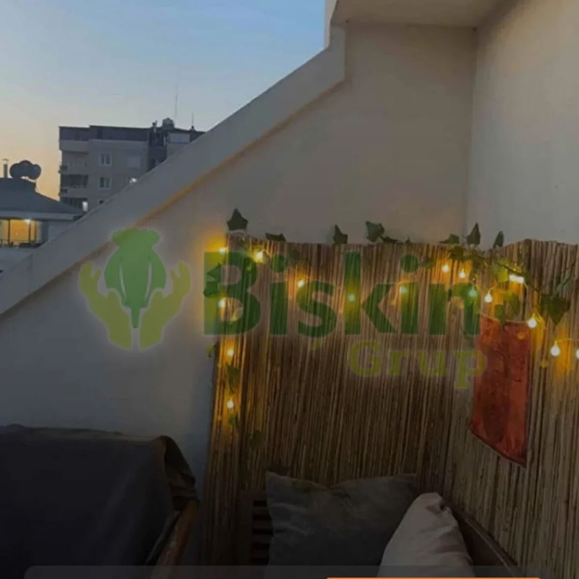 80CM Yükseklik X 300CM Genişlik Bambu Kamış Hasır Çit Dekoratif Bahçe Balkon ve Duvar Çiti .