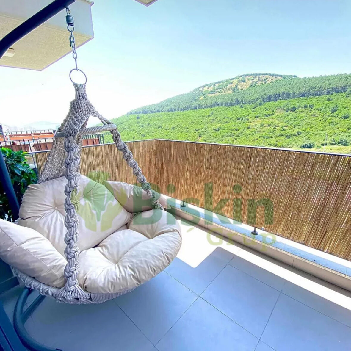 90CM Yükseklik X 100CM Genişlik Bambu Kamış Hasır Çit Dekoratif Bahçe Balkon ve Duvar Çiti .