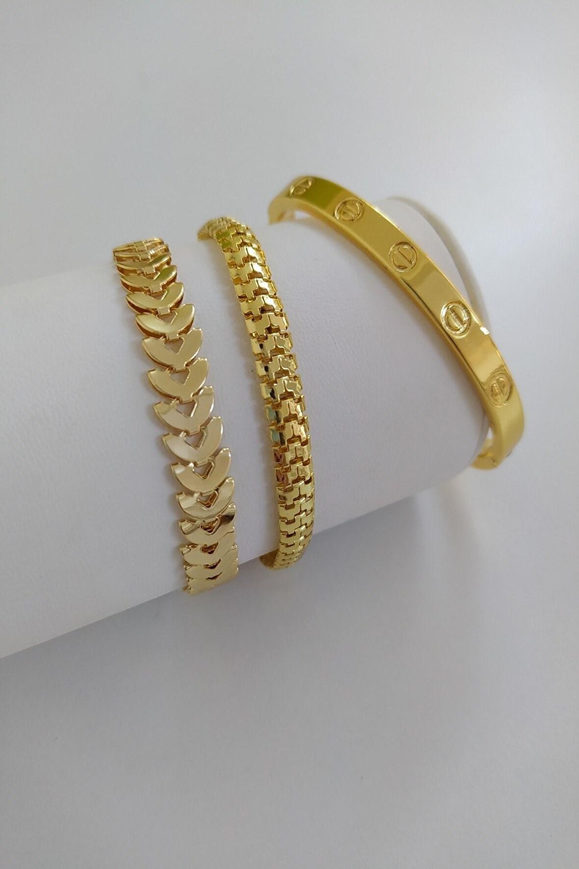 Kadın Gold Renk Kılçık Model Tırtıl Model Düz Crt Model  Kararmaz Kombin Bileklik