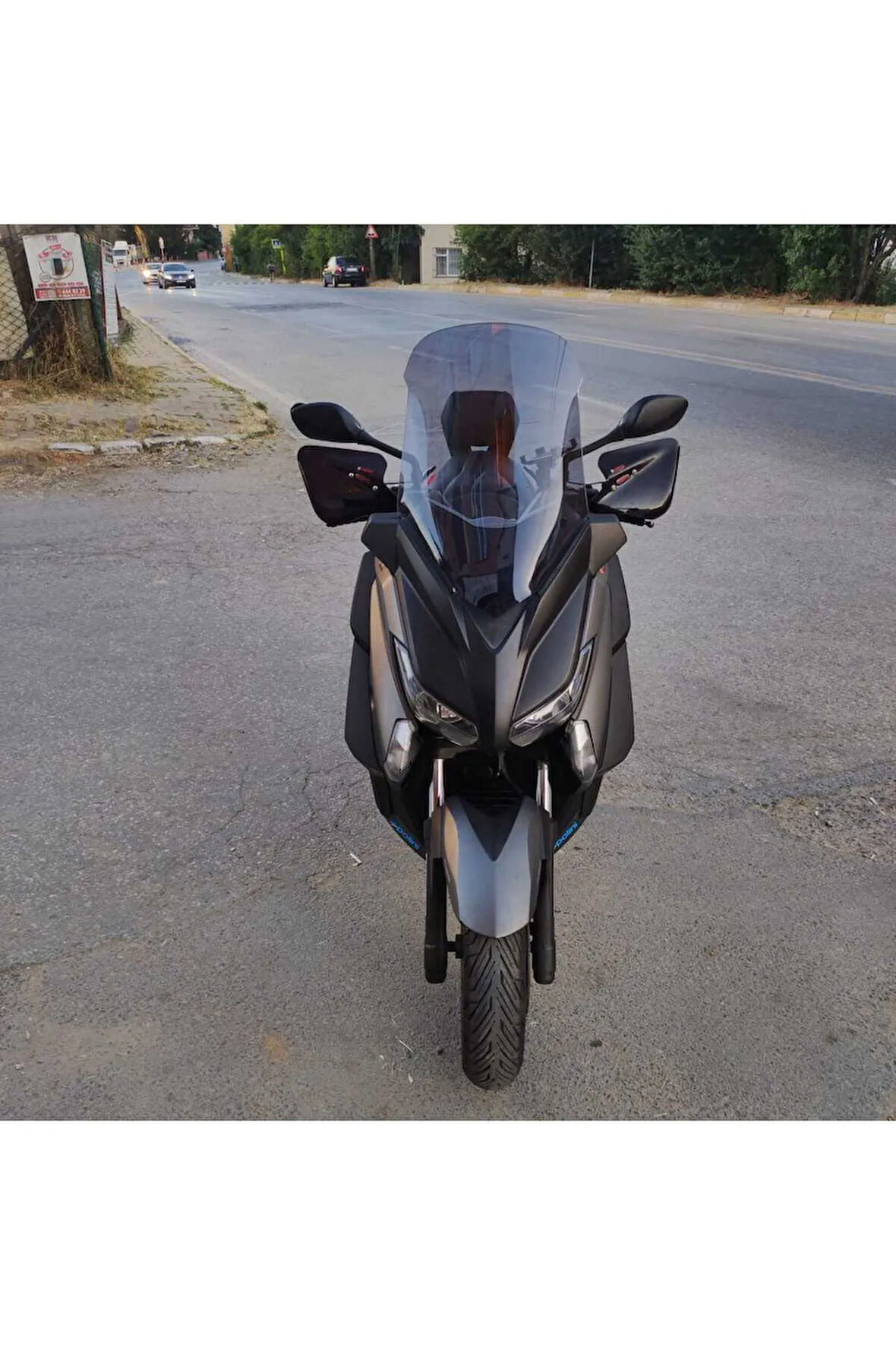 Yamaha Xmax Siperlik Ön Cam 2014 2017 Model 58cm Açıkfüme Renkli 4mm