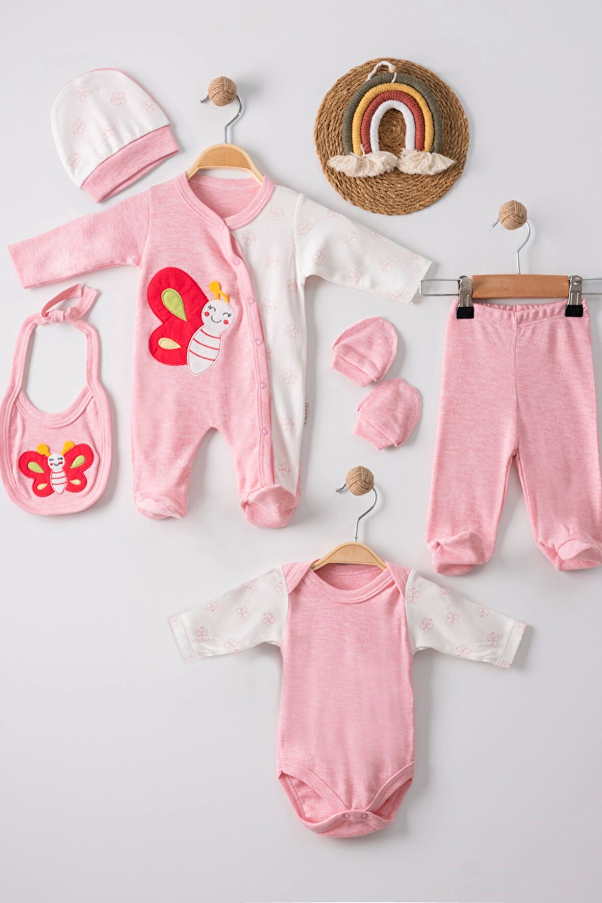 3 Ay Nakış Tulumlu Kız Bebek 5'li Set Pembe