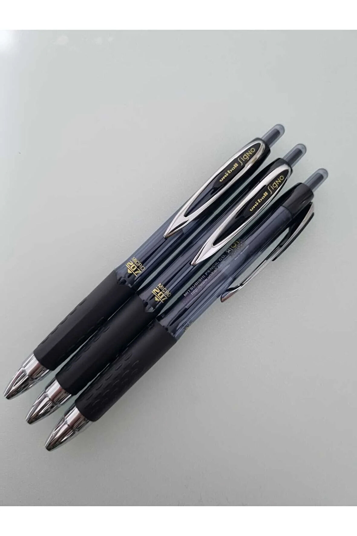 Uni-Ball Roller Kalem Signo 207 Micro Jel Mekanik 0.5 MM Siyah (3 adet)