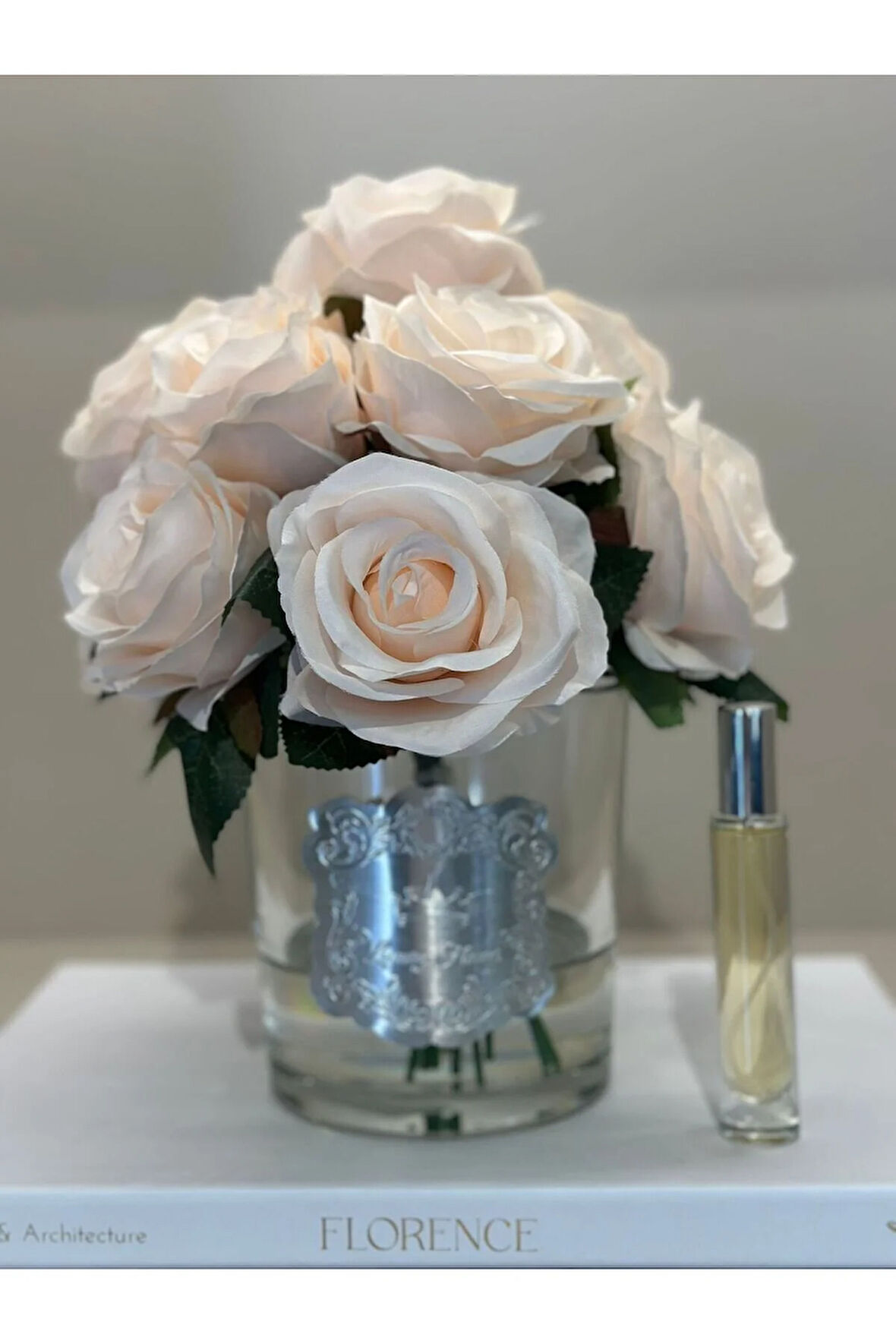 Yapay Güllü Lüx Vazo No:5