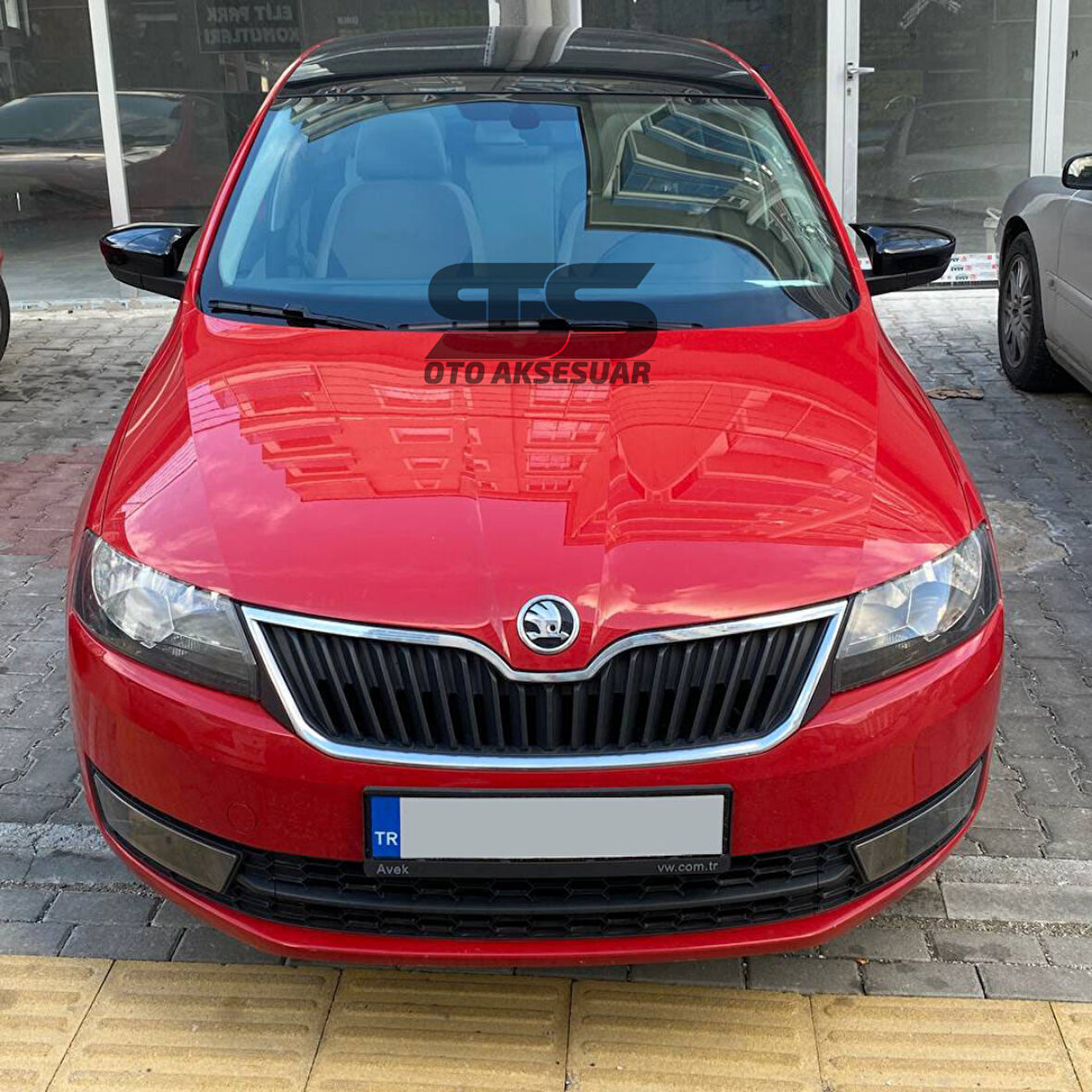 Skoda Rapid 2015-2017 Uyumlu Batman Yarasa Ayna Kapağı Piano Black Abs Plastik