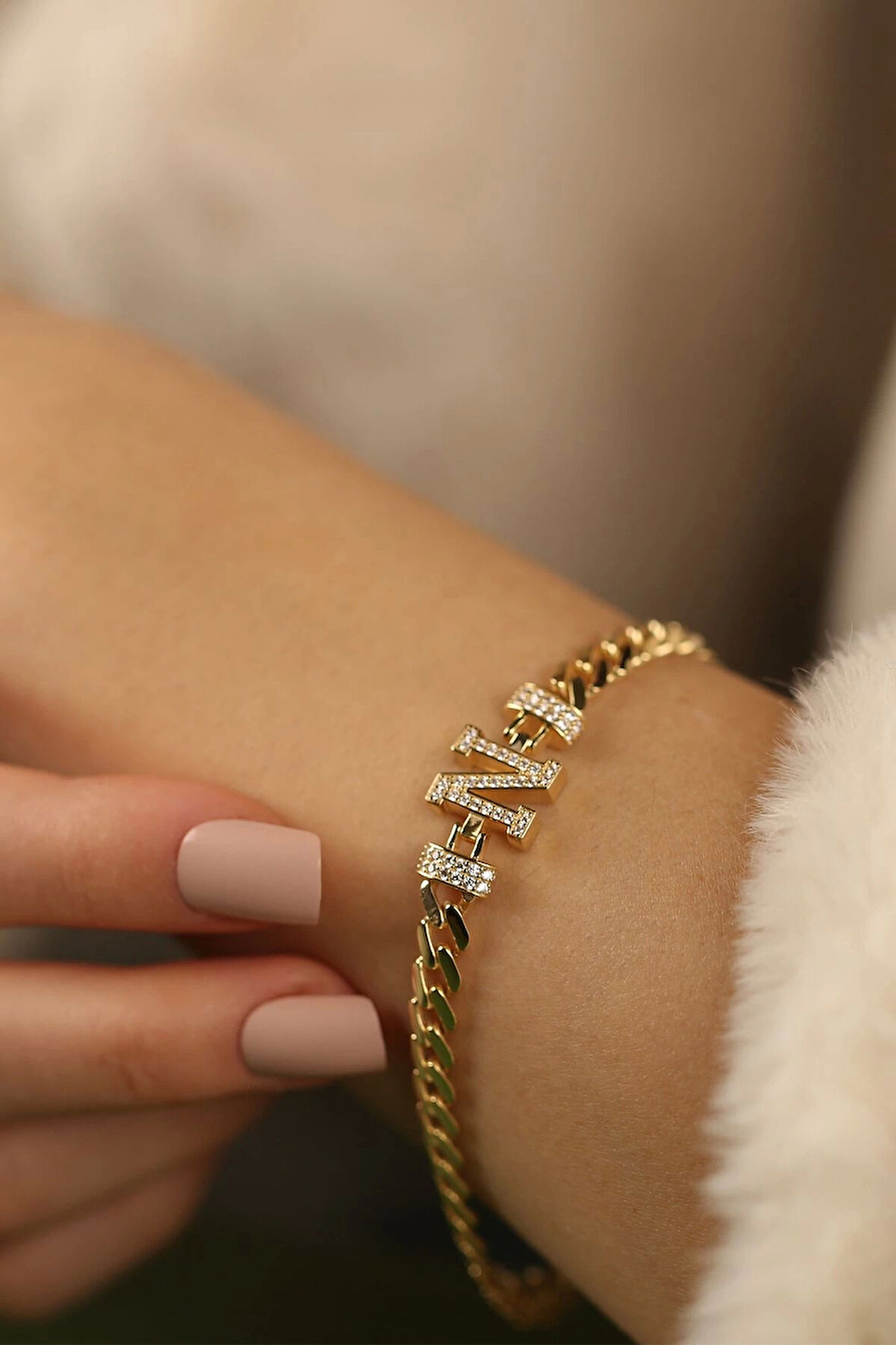 N Harf Gurmet Altın Bileklik