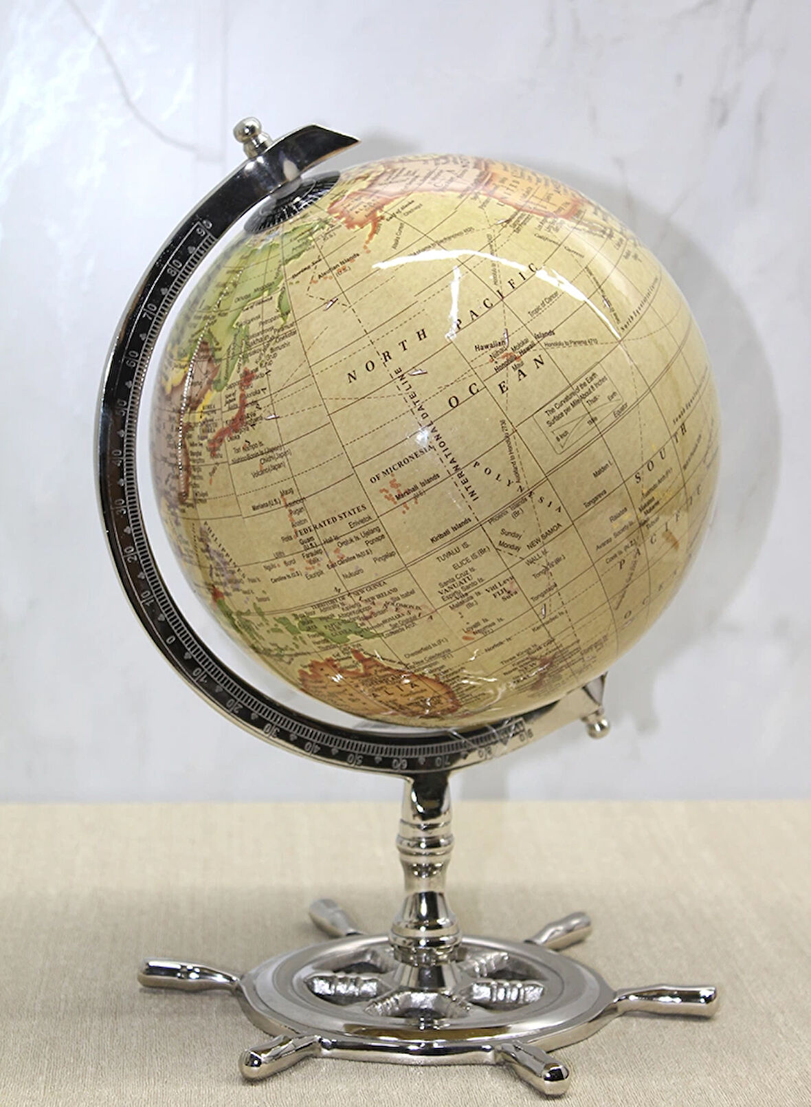 Altı Dümenli Dekoratif Dünya Küre 4160-Pw