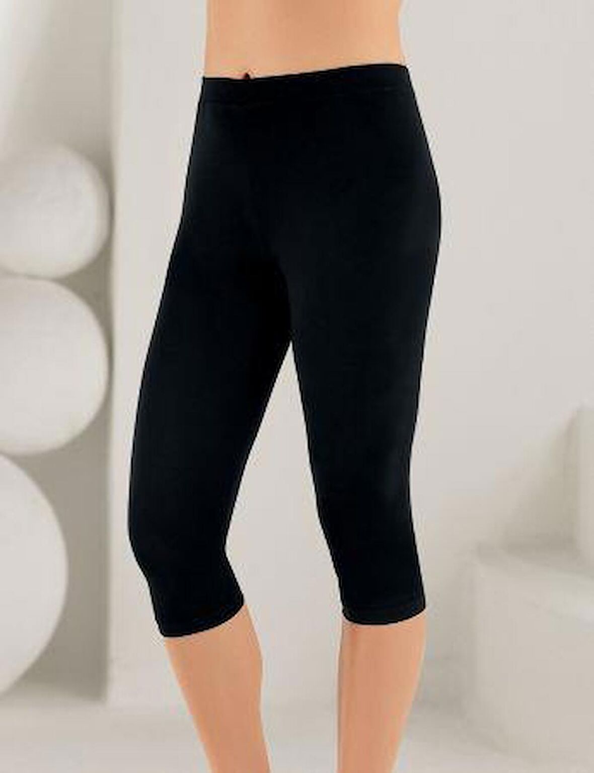 Şahinler Kadın Modal Likralı Diz Altı Kapri Tayt Siyah 3093