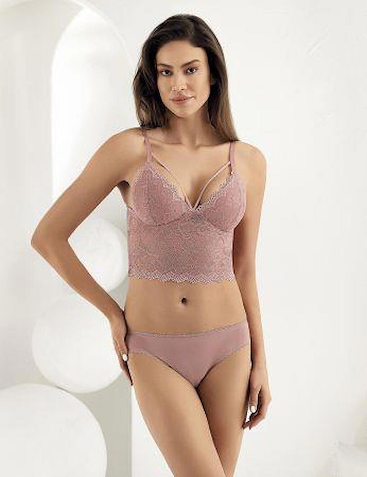 Şahinler 12800 Kadın Dantel Desteksiz Büstiyer Sütyen Külot Takım 