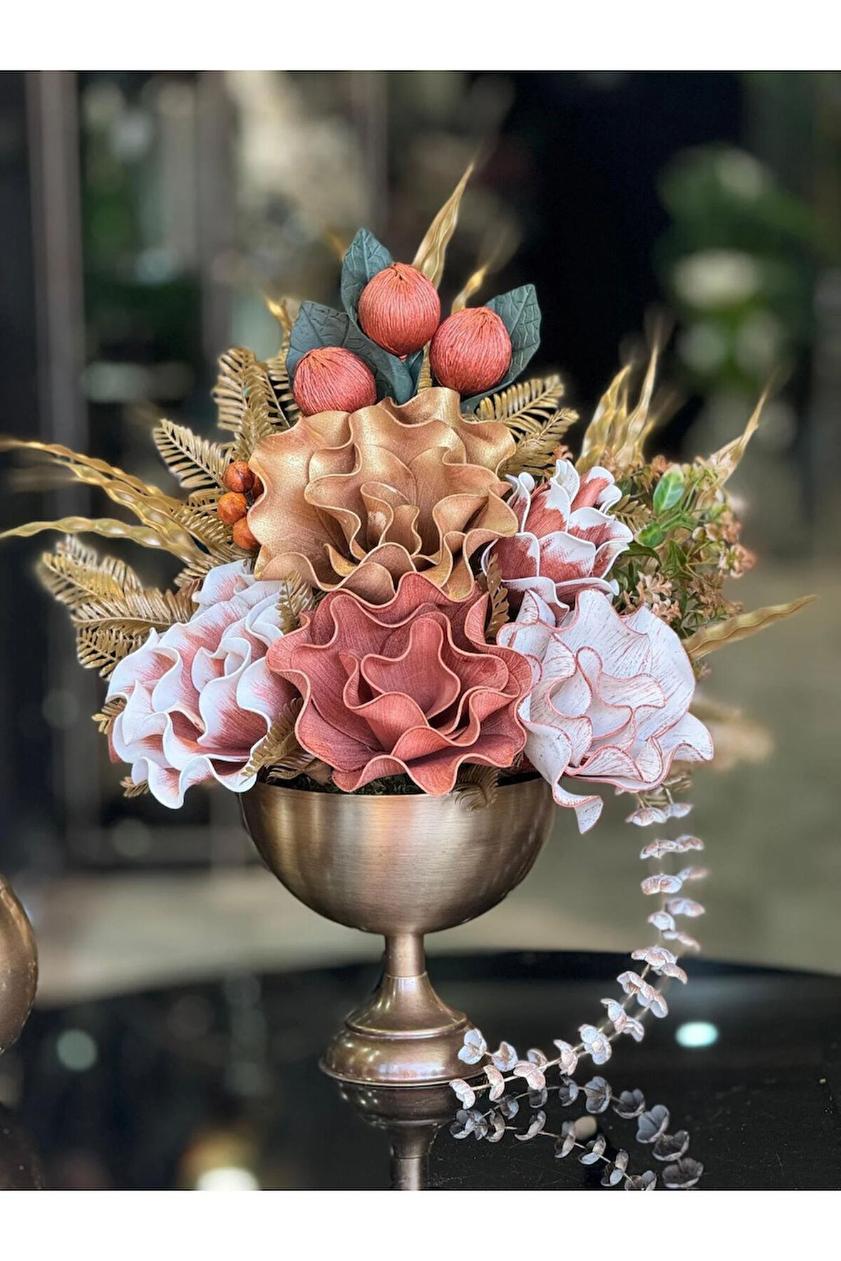 Yapay Çiçekli Antik Yuvarlak Vazo No:6