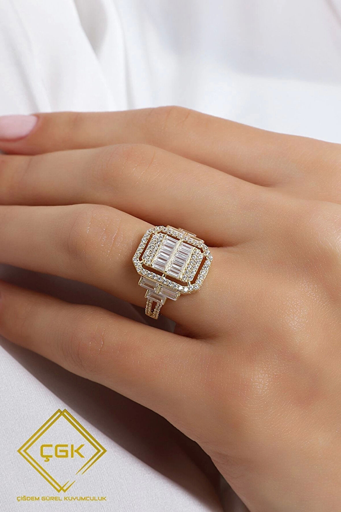 Baget Altın Yüzük