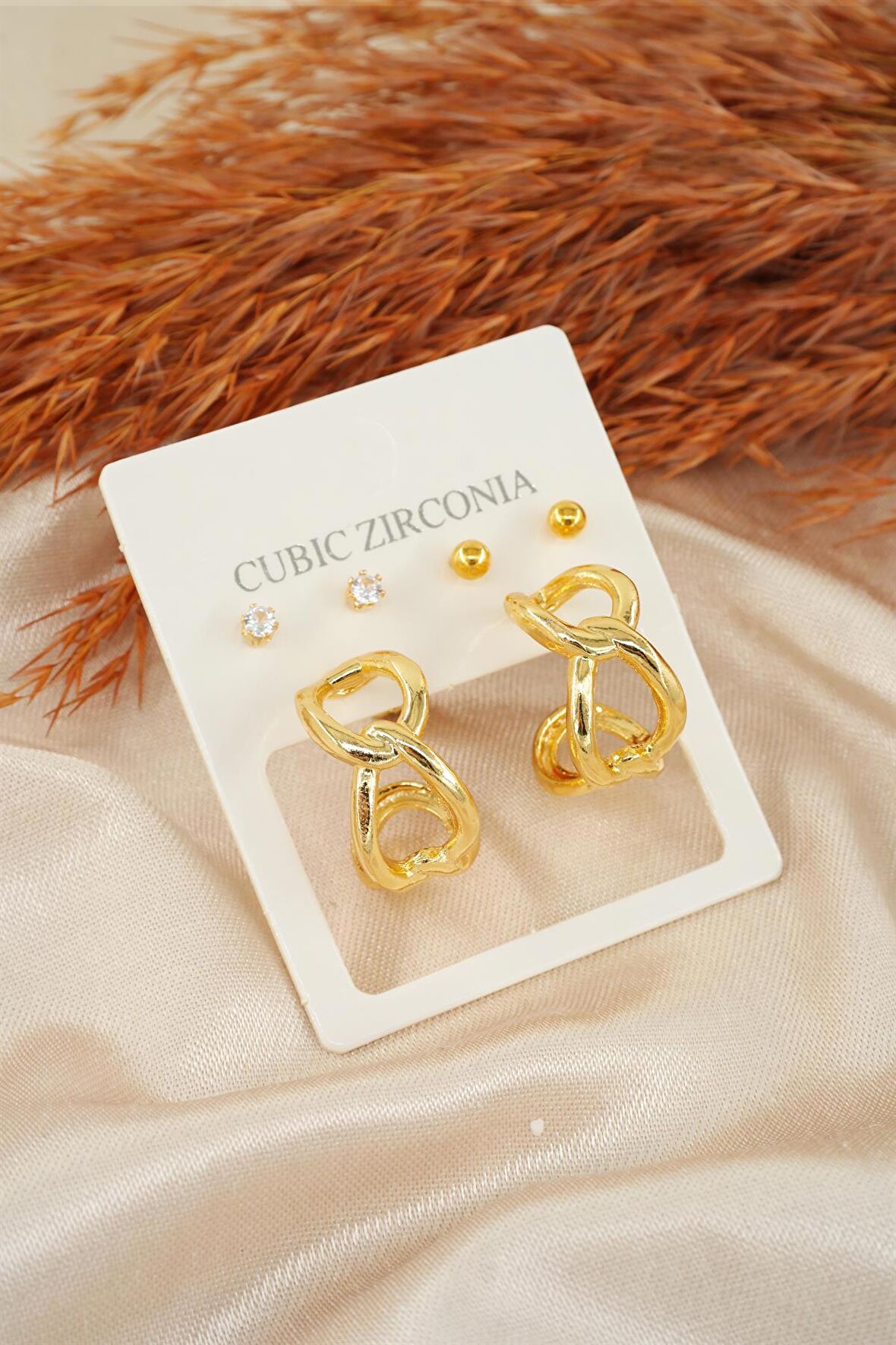 Kadın Özel Tasarım Zirkon Taşlı Oval 6'lı Küpe Seti