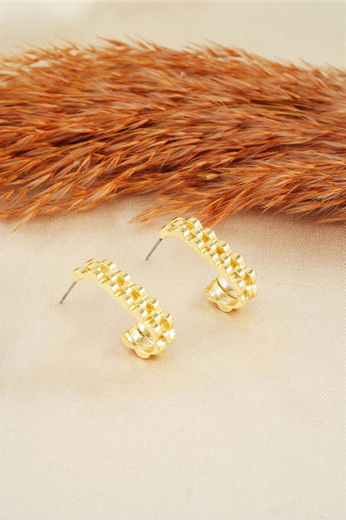Kadın Özel Tasarım 3 cm Kordon Model  Küpe