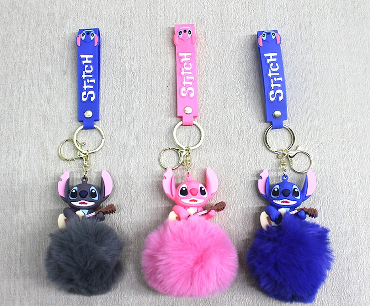 Ponponlu Stitch Anahtarlık