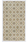 119x212 cm Soluk TonlardaEski Çiçek Tasarımlı Orta Anadolu Halısı. Bej El Yapımı Halı