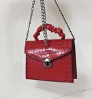 Kadın omuz ve el çantası