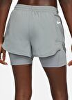 Nike Tempo Lux 2in1 Training Shorts ikisi Bir Arada Taytlı Kadın Şort Gri