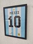 30x42 cm Lionel Messi Forma Tasarımlı Çerçeveli Poster Tablo 1 mm PVC Önyüzey Korumalı