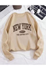 New York Desen Detaylı Bisiklet Yaka İçi Polarlı Sweatshirt