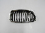 2013-2016 Bmw 5 Serı F10- Ön Panjur Sağ Nikelajlı (İç Petekleri Siyah) (Tw) (Adet) (Oem No:51137412324)