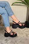 Kadın Siyah Biyeli Kalın Taban Ortopedik  Sandalet  K-3020