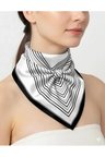 Tarzını Seç Siyah V Çizgi Fular / Bandana / Aksesuar 48x48 cm