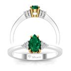 0,50 Karat Pırlantalı Zümrüt Yüzük