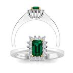 0,65 Karat Pırlantalı Zümrüt Yüzük