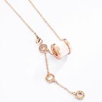 Chavin Roma Rakamlı Beyaz Rose Kap. Kadın Kolye et48by