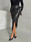 Kuşaklı uzun deri etek siyah h26414