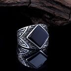 925 AYAR GÜMÜŞ ONIXTAŞLI KARE MODEL YÜZÜK