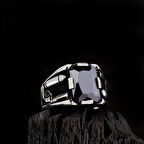 925 Ayar Gümüş Zirkon Taşlı Altı Patlar Model Erkek Yüzük