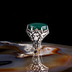 YEŞİL AKİK TAŞLI ASLAN MODEL 925 AYAR GÜMÜŞ ERKEK YÜZÜK