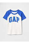 GAP Erkek Çocuk Logolu Polo Yaka Krem Tişört 707523002