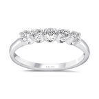 G Renk 0.35 Karat Pırlanta Beştaş Yüzük