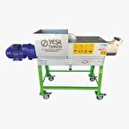 Yeşil Hs500 220V 500Kg/S Helezonlu Şıra Makinesi Üzüm Sıkma Makinesi