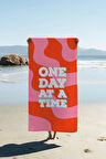 Dijital Baskı Plaj Deniz Havlusu One Day At A Time Desenli Peştamal HVL0176