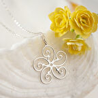 925 Ayar Gümüş Sakura Çiçeği Kolye Özel Tasarım