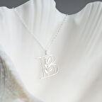 925 Ayar Gümüş Çiçek ve İsim Detaylı Kolye Özel Tasarım