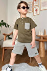 Erkek Çocuk Kapak Cepli Düğme Detaylı Haki T-Shirt Çizgili İp Detaylı Şortlu Takım