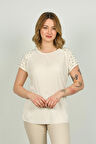 Ella Camelia Kadın Omzu Taş Detaylı Desenli Bluz 18E013 Krem