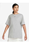 Sportswear Essential Nakış Swooslu Short-sleeve Oversize Kadın Tişört